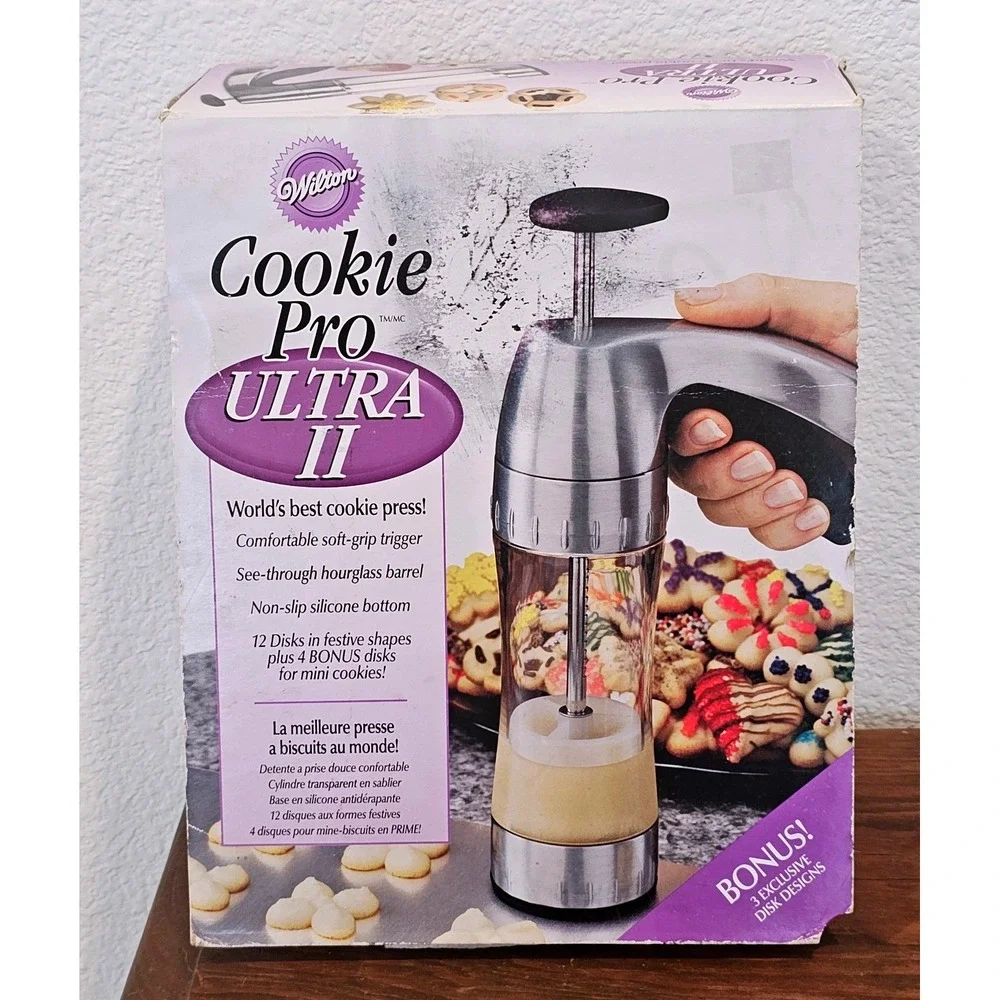 Wilton Cookie Pro Ultra II Cookie Press 19 Disks Spritz Maker Set